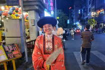  “Phố Tây” ngày cuối năm