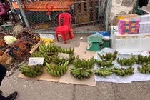 Nải chuối Tết giá 700 ngàn khiến netizen bàn luận không ngớt