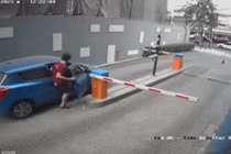 Tài xế ô tô suýt gặp họa lớn vì sai lầm “ngớ ngẩn“