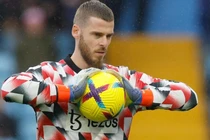 De Gea sẵn sàng giảm lương để ở lại MU