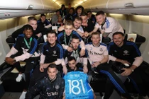 De Gea nhận quà đặc biệt sau khi phá kỷ lục của Schmeichel