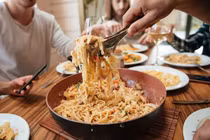 11 thực phẩm khiến cơ thể bị viêm