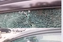 Xôn xao xã hội đen bịt mặt nã súng ô tô trên cao tốc