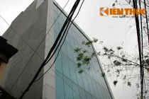 Mục sở thị cao ốc xây dựng trên giấy phép giả