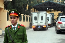 Bắt đầu xử Dương Tự Trọng