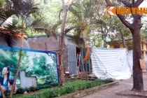 Nhà “ổ chuột” ngáng biệt thự Bệnh viện 103 giờ thế nào?