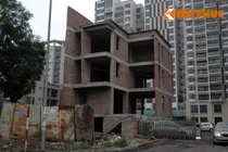 Thêm thảm cảnh biệt thự tiền tỉ biến thành bãi rác