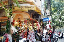 Phố cổ Hà Nội tràn ngập sắc màu Giáng sinh 