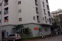 Bé trai 5 tuổi rơi từ tầng 6 chung cư đã tử vong