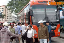 Nhan nhản xe giường nằm chạy đường đèo dốc phía Bắc 