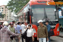 Nhan nhản xe giường nằm chạy đường đèo dốc phía Bắc 