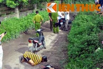 Kinh hoàng phát hiện xác chết trong tư thế quỳ gối