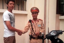 CSGT tóm gọn kẻ trộm xe