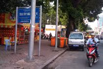 Vô số quầy bánh trung thu chiếm vỉa hè Thủ đô