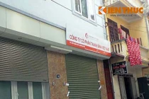 Nữ giám đốc chết thảm bên con dao dính đầy máu