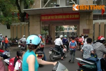 Phụ huynh lơ là, nhà trường quyết tâm chống sởi 