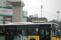 Không quản lý được mới tăng giá xe buýt? 