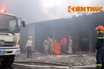 Cận cảnh vụ cháy kho giấy vệ sinh Diana giữa Thủ đô