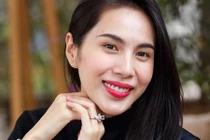 Hé lộ cát-sê siêu khủng, mức chi tiêu của Thủy Tiên