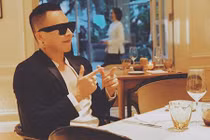 Vũ Khắc Tiệp phản ứng ra sao khi chung cư đang sống bị phong tỏa?