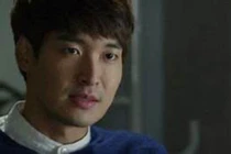 Nghe tiếng lạ phát ra từ phòng ngủ của vợ bầu với bạn thân, tôi lặng cả người