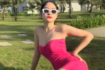 Vóc dáng nuột nà, hút mắt của 10X thi Hoa hậu Việt Nam 2020