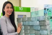 Thủy Tiên lên tiếng khi antifan bắt xin lỗi trưởng xóm ở Hải Lăng