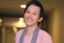 Hoài Linh kêu gọi quyên góp được 12 tỷ cho miền Trung