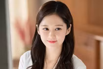 Ngắm Jang Nara, ai cũng “ngã ngửa” khi biết tuổi thật