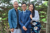 Con trai ca sĩ Hồng Ngọc lớn phổng phao ở tuổi 14