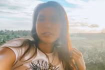 Minh Tú tung bộ ảnh ở khu cách ly đẹp như đi nghỉ dưỡng 