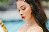 Vẻ gợi cảm của diễn viên đóng siêu mẫu nội y trong phim có Phước Sang