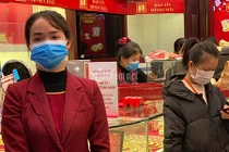 Giá vàng hôm nay 1/3: Vàng lao dốc 