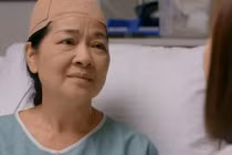 Khổ đủ đường trên phim, ngoài đời nghệ sĩ Minh Phương ra sao?