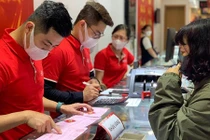 Giá vàng hôm nay 24/7: Xô đổ mọi kỷ lục, lập nên đỉnh cao mới