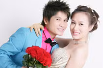 Chân dung nữ DJ xinh đẹp ly hôn “vua nhạc sàn” Lương Gia Huy