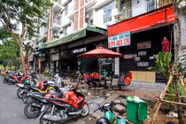 Dịch COVID-19 tái bùng phát, kinh tế Việt Nam phản ứng thế nào?