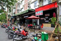 Dịch COVID-19 tái bùng phát, kinh tế Việt Nam phản ứng thế nào?