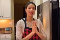 Phạm Hương lại bị fan mỉa mai sai tiếng Anh, gọi King Crab là cua Tuyết