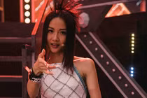 Suboi “trưng” quá khứ suýt bị cưỡng dâm để hâm nóng tên tuổi?