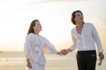 Quách Ngọc Ngoan yêu chiều vợ đại gia hơn 9 tuổi ra sao?