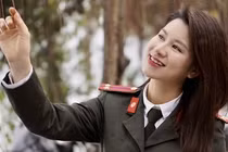 Đời tư kín tiếng của Thượng úy công an là mỹ nhân tài sắc