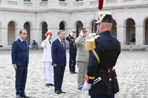 Lễ đón chính thức Tổng Bí thư, Chủ tịch nước Tô Lâm thăm Cộng hòa Pháp