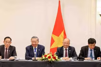 Tổng Bí thư, Chủ tịch nước Tô Lâm gặp trí thức kiều bào cộng đồng Pháp ngữ