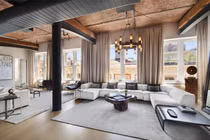 Đột nhập căn penthouse sang chảnh trị giá chục triệu đô của Zayn Malik