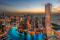 Sự thật phũ phàng sau vẻ hào nhoáng của "thành phố dát vàng" Dubai