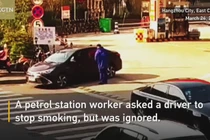 Hút thuốc gần trạm xăng, người đàn ông nhận bài học nhớ đời