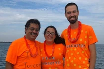 Bố bạn gái mắc bạo bệnh, thanh niên nảy ra ý tưởng "độc và lạ"