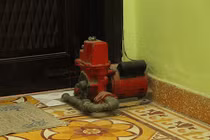 Chữa "bệnh" máy bơm không lên nước