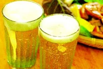 Tại sao uống bia cỏ hay đau đầu?